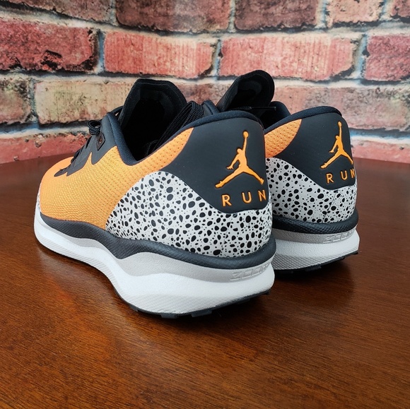 🏃‍♂️ Jordan Zoom Tenacity 88 - Picture 5 of 5